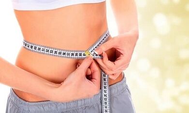 Methoden zum Abnehmen in einer Woche an Oberschenkeln und Bauch